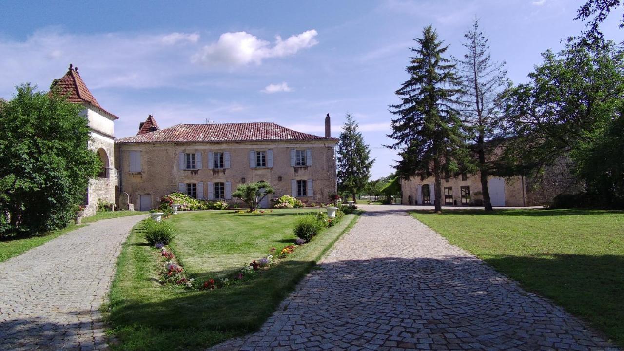 Bed and Breakfast Domaine De Monplaisir Caylus Экстерьер фото